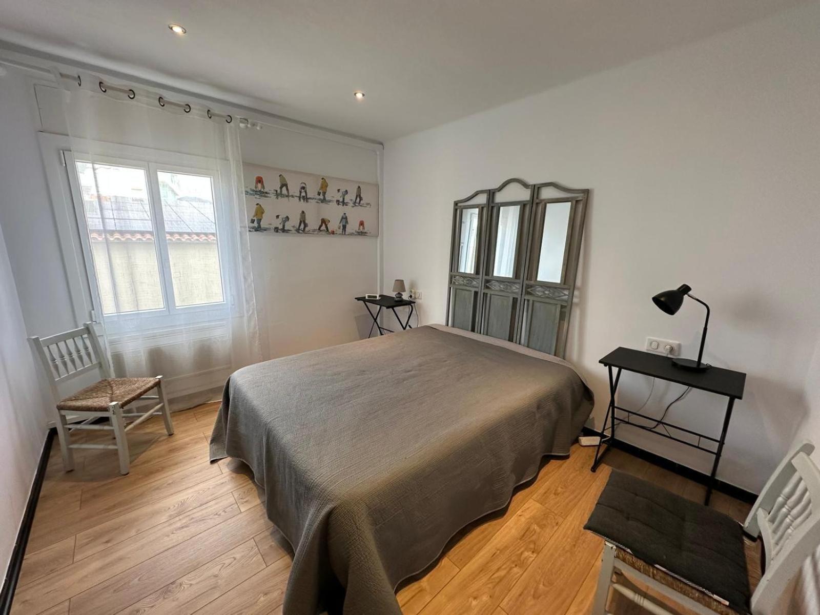 Appartement En Primera Linea De Mar, Av-06 *